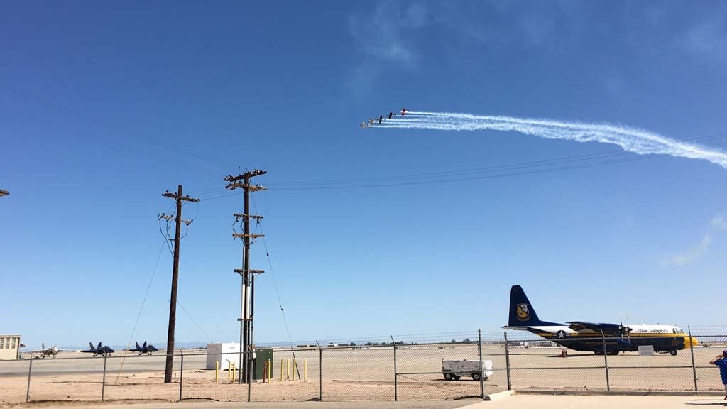 Jet – Fly Bys