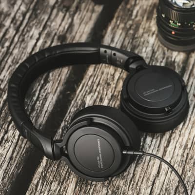 Beyerdynamic DT 240 Pro | Review & Raffle