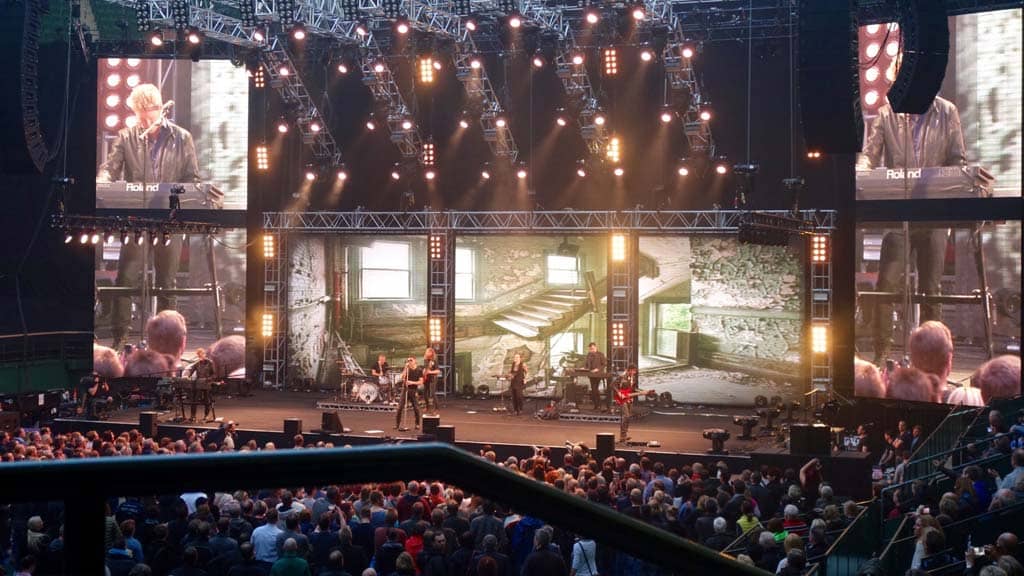 Crowds – Concert Audiences