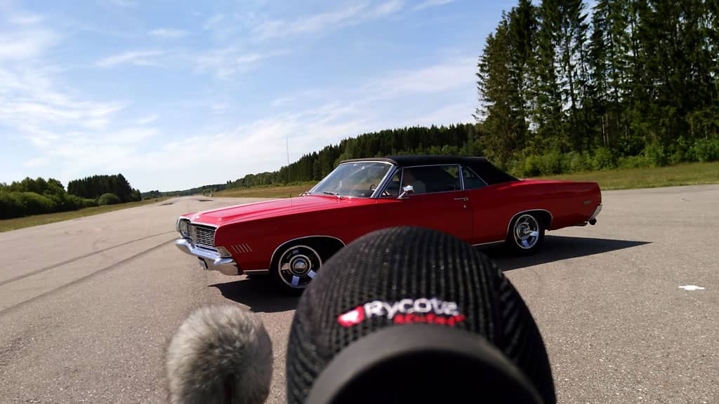 Cars – V8
